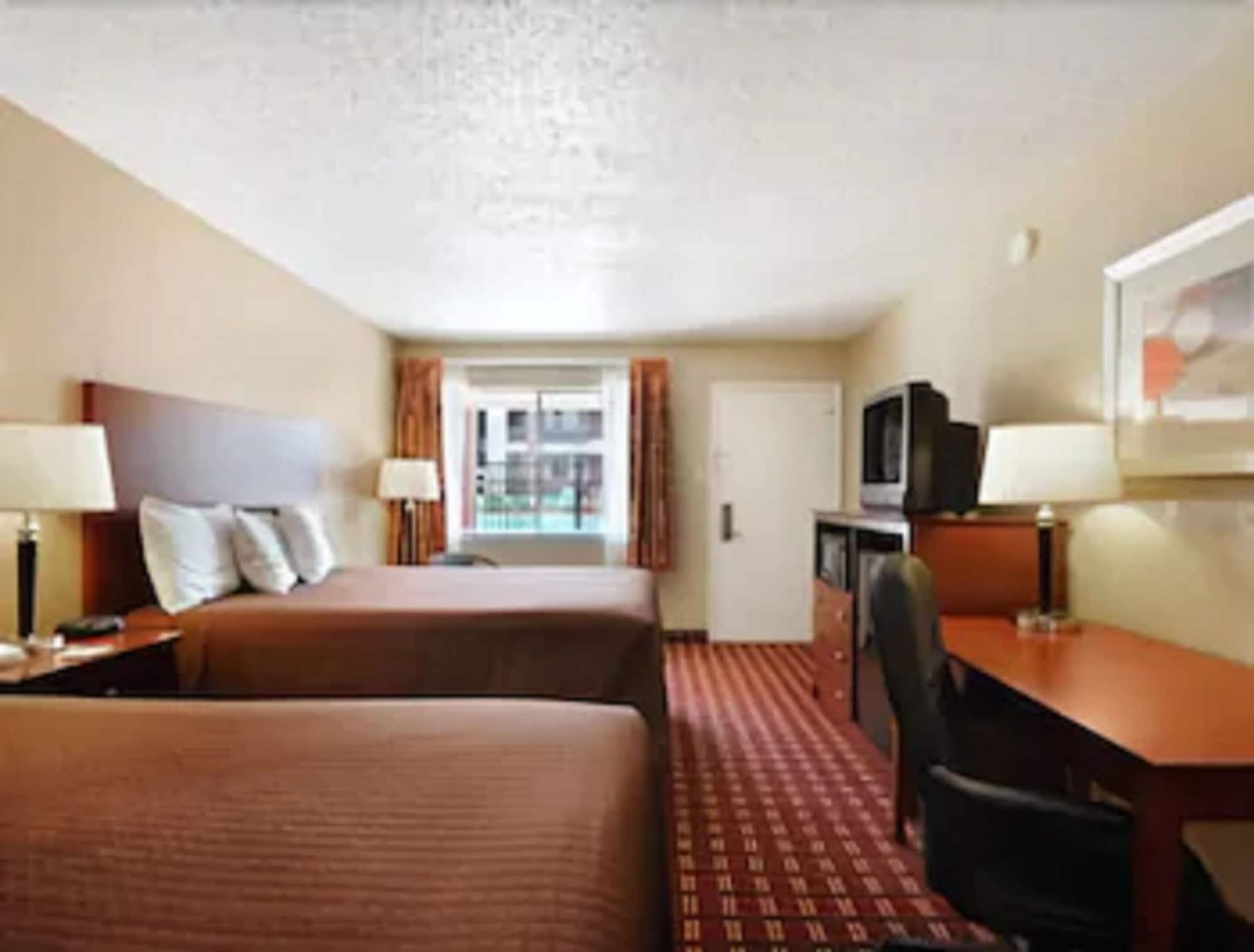 Super 8 By Wyndham Kerrville Tx Ngoại thất bức ảnh