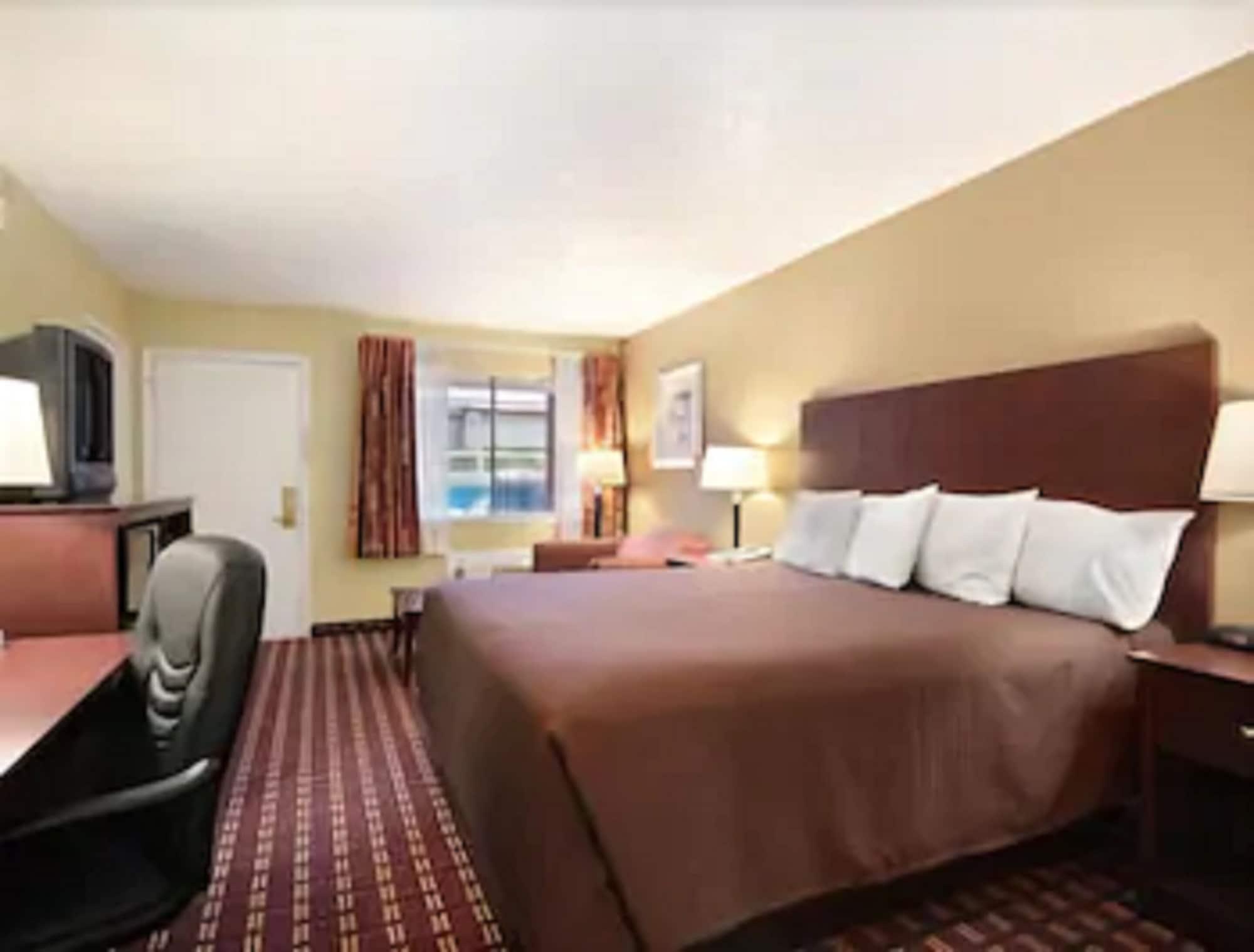 Super 8 By Wyndham Kerrville Tx Ngoại thất bức ảnh